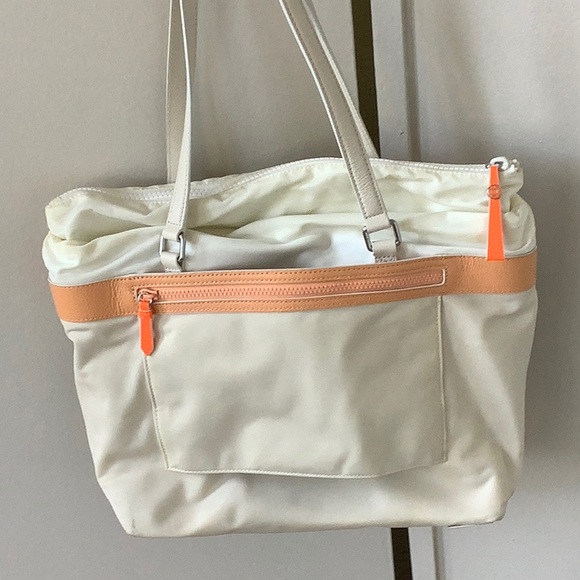 Cole Haan Handbag - Picture 3 of 10